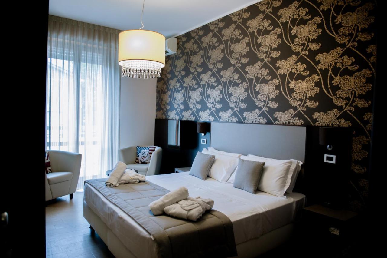 Hotel Lalla Beauty & Relax Cesenatico Exterior foto