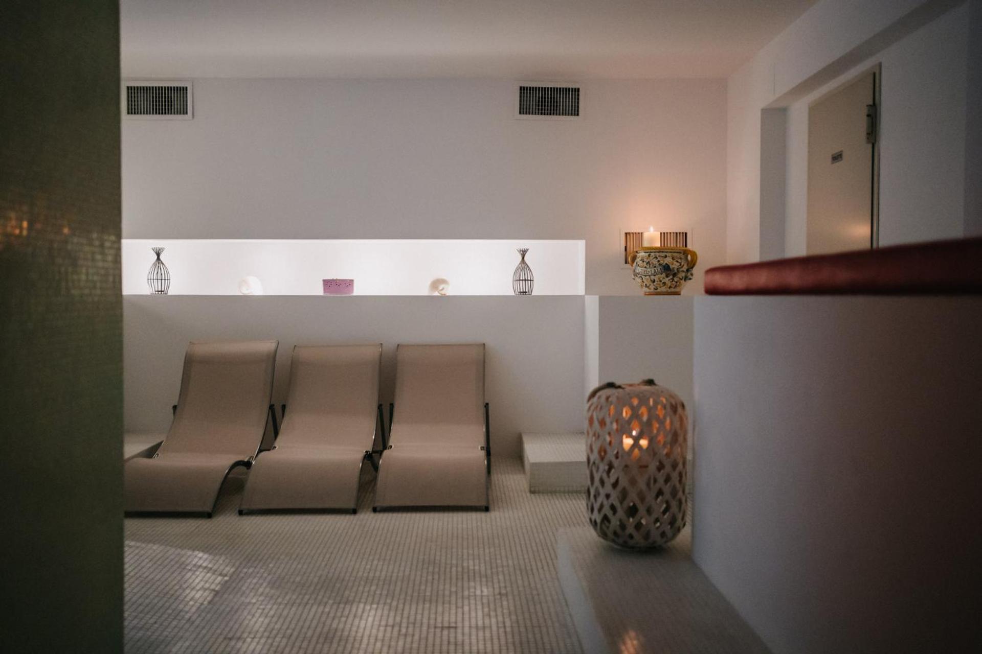 Hotel Lalla Beauty & Relax Cesenatico Exterior foto